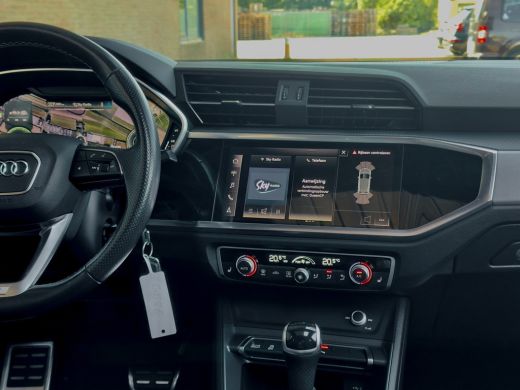 Audi Q3 45 TFSI e AUT6 3X S-LINE PANODAK LEDER NAVI DIGI-DASH APPLE-CARPLAY LED LMV PDC ActivLease financial lease