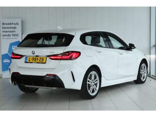 BMW 1 Serie 118i Business Edition M-SPORT "OP AFSPRAAK" | Cruise Control | Camera | Head-up | LED | Climate |... ActivLease financial lease