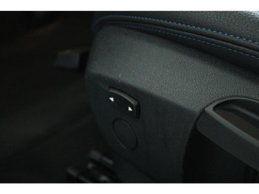 BMW 1 Serie 118i Business Edition M-SPORT "OP AFSPRAAK" | Cruise Control | Camera | Head-up | LED | Climate |... ActivLease financial lease