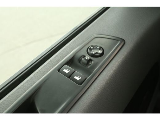 Citroën Jumpy 2.0 BlueHDI 177PK L3H1 | Automaat | Clima | Camera | 3 Zits | Trekhaak | HuD | Carplay | 2xSchuif... ActivLease financial lease