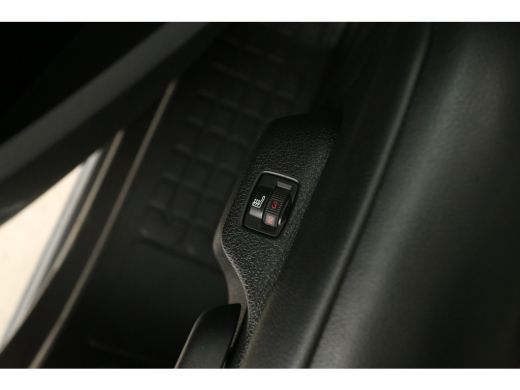 Citroën Jumpy 2.0 BlueHDI 177PK L3H1 | Automaat | Clima | Camera | 3 Zits | Trekhaak | HuD | Carplay | 2xSchuif... ActivLease financial lease
