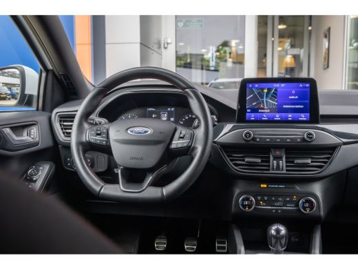 Ford Focus 1.0 EcoBoost ST Line Business | Trekhaak | Apple Carplay/Android Auto | Parkeersensoren Voor/Acht... ActivLease financial lease