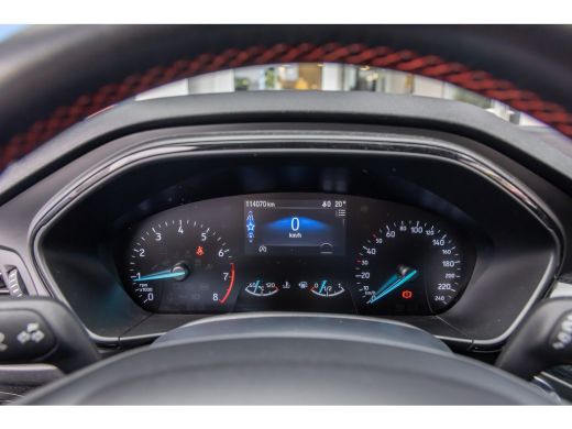 Ford Focus 1.0 EcoBoost ST Line Business | Trekhaak | Apple Carplay/Android Auto | Parkeersensoren Voor/Acht... ActivLease financial lease