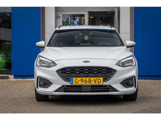 Ford Focus 1.0 EcoBoost ST Line Business | Trekhaak | Apple Carplay/Android Auto | Parkeersensoren Voor/Acht... ActivLease financial lease
