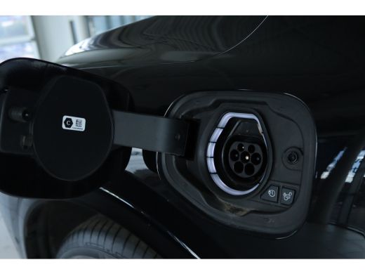 Ford Kuga 2.5 PHEV ST-Line 225pk | Driver Assistance- & Winter Pack | ActivLease financial lease
