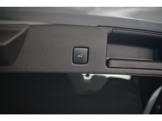 Ford Kuga 2.5 PHEV ST-Line X | Cruise control adaptief met Stop&Go en stuurhulp | Dodehoek detectie | Elekt... ActivLease financial lease