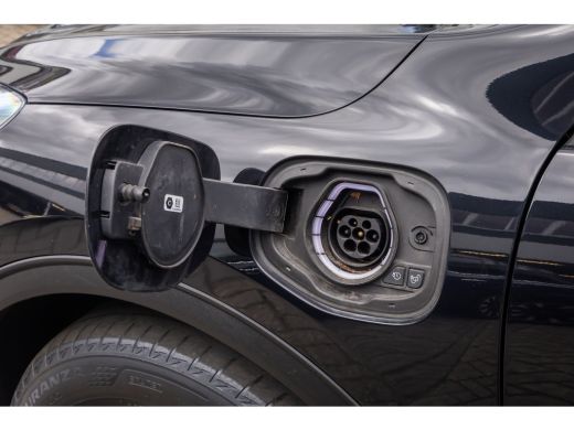 Ford Kuga 2.5 PHEV Titanium X | Adaptive Cruise Control | B&O | Stuur/Stoel/Voorruit verwarming | Elektrisc... ActivLease financial lease
