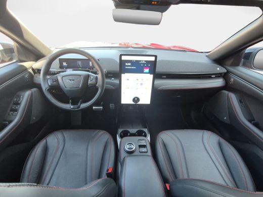Ford Mustang Mach-E Mach-E AWD 75 kWh 258pk | Pano | Technology Pack+ | SOH 95% | ActivLease financial lease