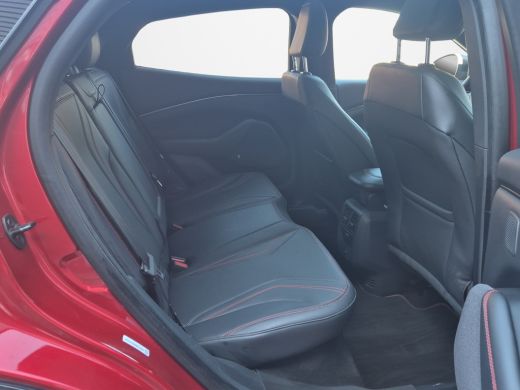 Ford Mustang Mach-E Mach-E AWD 75 kWh 258pk | Pano | Technology Pack+ | SOH 95% | ActivLease financial lease