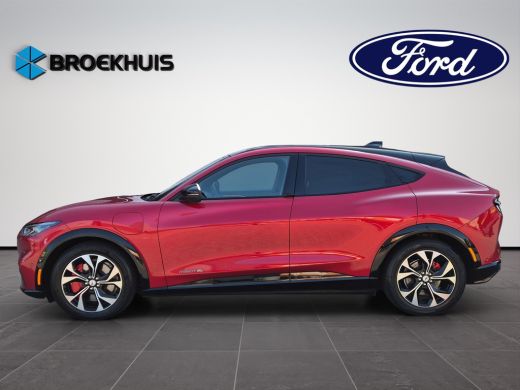 Ford Mustang Mach-E Mach-E AWD 75 kWh 258pk | Pano | Technology Pack+ | SOH 95% | ActivLease financial lease