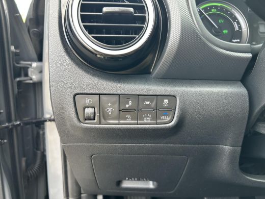 Hyundai Kona 1.6 GDI HEV Fashion | Cruisecontrol | Navigatiesysteem | Achterruitrijcamera | Lichtmetalenvelgen... ActivLease financial lease