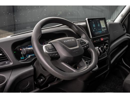 Iveco Daily 35S18 | 3.0L 180PK | Automaat | NW MODEL | 3.5T Trekgewicht | Camera | Carplay | Climate ActivLease financial lease