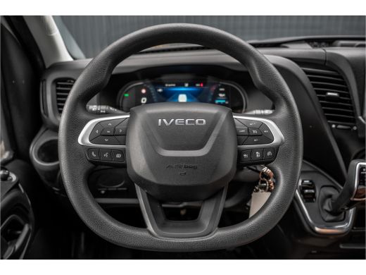 Iveco Daily 35S18 | 3.0L 180PK | Automaat | NW MODEL | 3.5T Trekgewicht | Camera | Carplay | Climate ActivLease financial lease