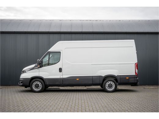 Iveco Daily 35S18 | 3.0L 180PK | Automaat | NW MODEL | 3.5T Trekgewicht | Camera | Carplay | Climate ActivLease financial lease