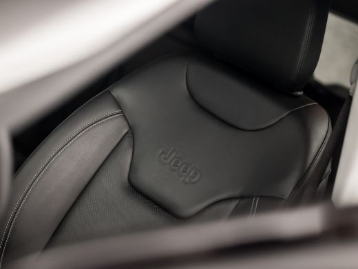 Jeep Compass 4xe 240 Plug-in Hybrid Electric 80th Anniversary 240Pk Automaat (VIRTUAL COCKPIT, APPLE CARPLAY, ... ActivLease financial lease