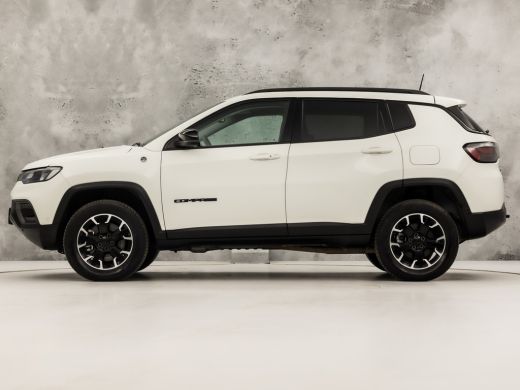 Jeep Compass 4xe 240 Plug-in Hybrid Electric Trailhawk 240Pk Automaat (PANORAMADAK, VIRTUAL COCKPIT, APPLE CAR... ActivLease financial lease