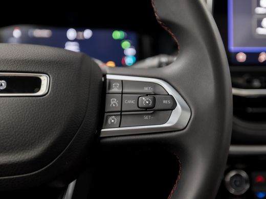 Jeep Compass 4xe 240 Plug-in Hybrid Electric Trailhawk 240Pk Automaat (PANORAMADAK, VIRTUAL COCKPIT, APPLE CAR... ActivLease financial lease
