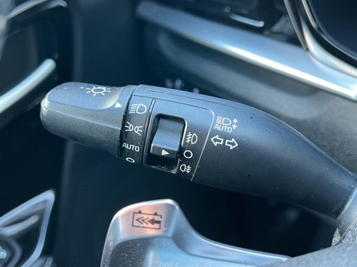 Kia e-Niro DynamicPlusLine 39 kWh 136pk | Camera | Carplay | Trekhaak | Adaptive cruise control | Schuifdak ... ActivLease financial lease
