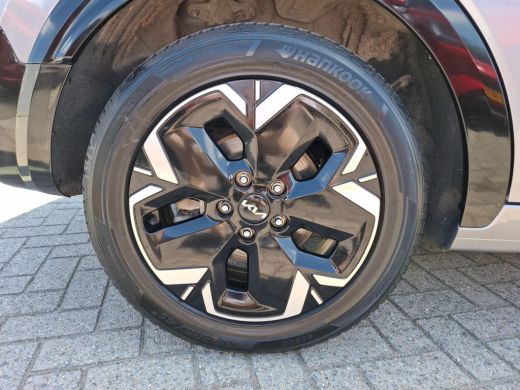 Kia Niro EV Edtition 64.8 kWh | SOH 97,5 % | Stoel en stuur verwarming | Achteruitrijcamera | ActivLease financial lease