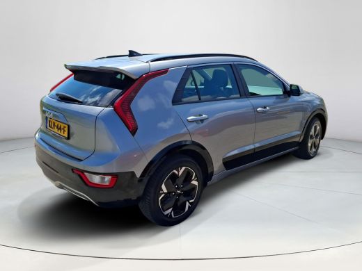 Kia Niro EV Edtition 64.8 kWh | SOH 97,5 % | Stoel en stuur verwarming | Achteruitrijcamera | ActivLease financial lease