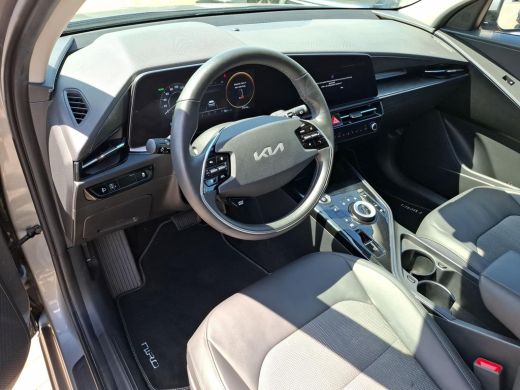 Kia Niro EV Edtition 64.8 kWh | SOH 97,5 % | Stoel en stuur verwarming | Achteruitrijcamera | ActivLease financial lease