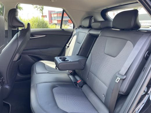 Kia Niro EV Edition 64.8 kWh | SOH 97,7% | Stoel en stuur verwarming | Achteruitrijcamera | ActivLease financial lease