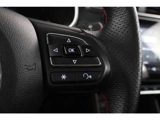 MG ZS EV EV Long Range Luxury 70 kWh Panorama, 360 camera, Apple carplay! ActivLease financial lease