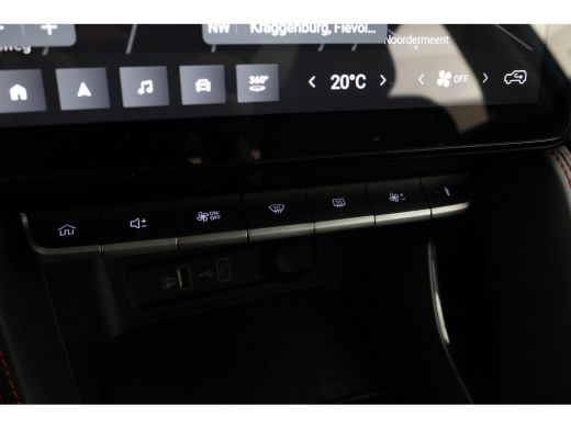 MG ZS EV EV Long Range Luxury 70 kWh Panorama, 360 camera, Apple carplay! ActivLease financial lease