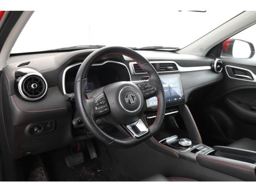 MG ZS EV EV Long Range Luxury 70 kWh Panorama, 360 camera, Apple carplay! ActivLease financial lease