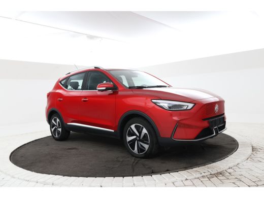 MG ZS EV EV Long Range Luxury 70 kWh Panorama, 360 camera, Apple carplay! ActivLease financial lease