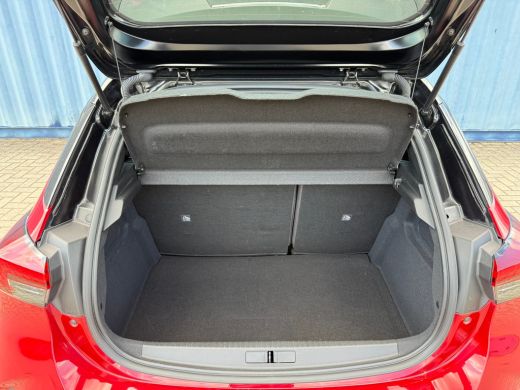 Opel Corsa 1.2 GS Line Sportstoelen | Zwart dak | Cruise control | Apple carplay & Android auto ActivLease financial lease
