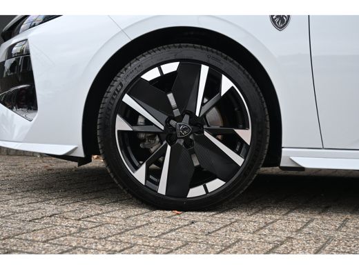 Peugeot 308 SW 1.2 Hybrid 145 e-DCS6 GT Tot 8 Jaar Garantie! | 360 Camera | Elektr. Stoelen | Elektr. Achterk... ActivLease financial lease