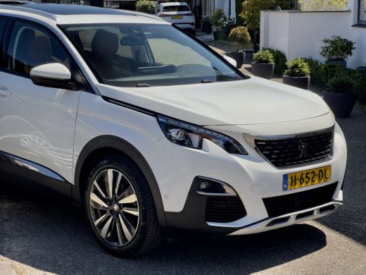 Peugeot 5008 1.2 AUT8 PREMIUM AVANTAGE 7 PERS PANODAK LEDER NAVI CAMERA  DIGI-DASH APPLE-CARPLAY LED LMV PDC ActivLease financial lease