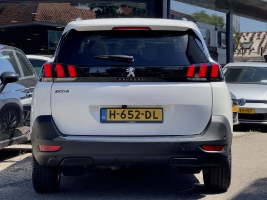 Peugeot 5008 1.2 AUT8 PREMIUM AVANTAGE 7 PERS PANODAK LEDER NAVI CAMERA  DIGI-DASH APPLE-CARPLAY LED LMV PDC ActivLease financial lease