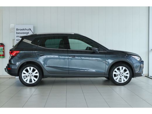 Seat Arona 1.0 TSI DSG Xperience Connect | Adapt. Cruise | Camera | Trekhaak | Stoelverwarming | LED | Keyle... ActivLease financial lease