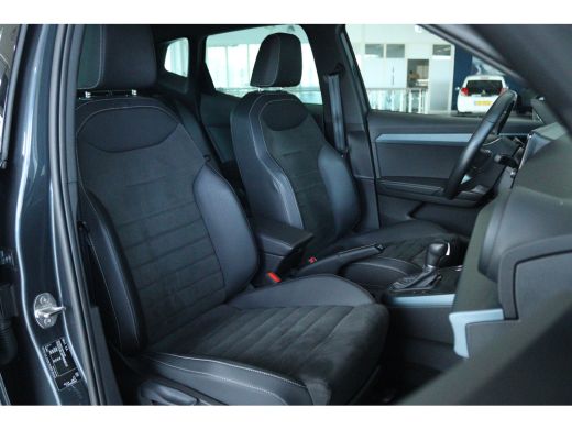 Seat Arona 1.0 TSI DSG Xperience Connect | Adapt. Cruise | Camera | Trekhaak | Stoelverwarming | LED | Keyle... ActivLease financial lease