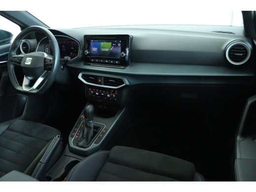 Seat Arona 1.0 TSI DSG Xperience Connect | Adapt. Cruise | Camera | Trekhaak | Stoelverwarming | LED | Keyle... ActivLease financial lease