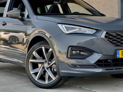 Seat Tarraco 1.4 TSI FR e-Hybrid AUT6 PHEV PANODAK LEDER NAVI CAMERA DIGI-DASH APPLE-CARPLAY LED LMV PDC ActivLease financial lease