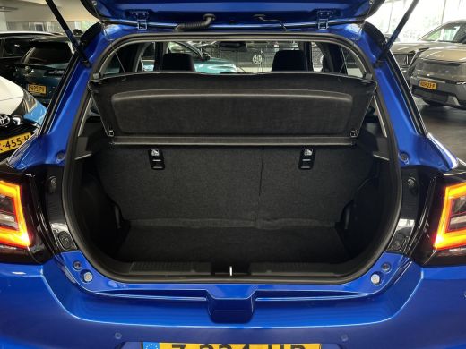Suzuki Swift 1.2 Style Smart Hybrid |Demo BTW | Incl accessoirespakket twv. &euro;3.700 | Adaptieve cruise | Stoelv... ActivLease financial lease