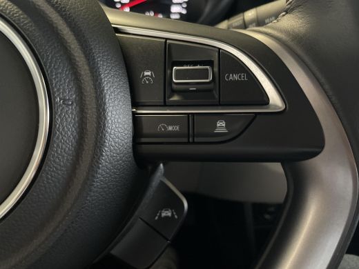 Suzuki Swift 1.2 Style Smart Hybrid |Demo BTW | Incl accessoirespakket twv. &euro;3.700 | Adaptieve cruise | Stoelv... ActivLease financial lease