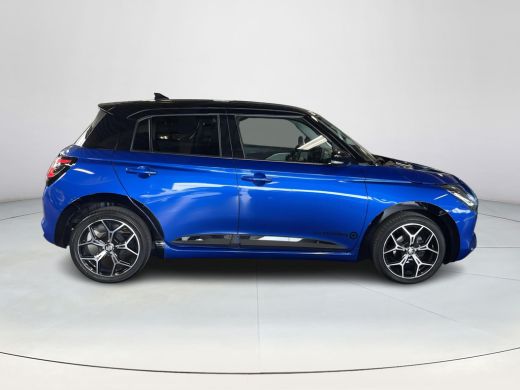 Suzuki Swift 1.2 Style Smart Hybrid |Demo BTW | Incl accessoirespakket twv. &euro;3.700 | Adaptieve cruise | Stoelv... ActivLease financial lease