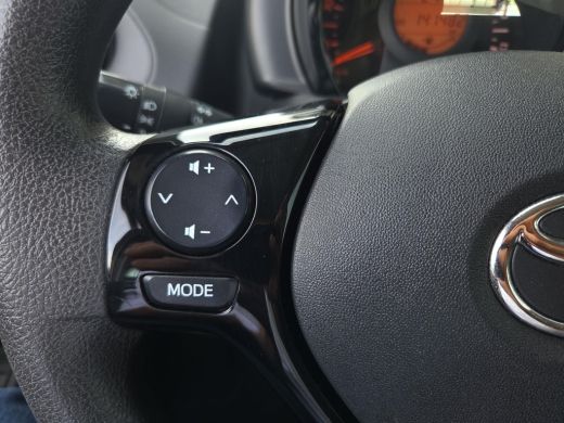 Toyota Aygo 1.0 VVT-i x-fun | Airco | Bluetooth | Rijklaar incl. garantie | ActivLease financial lease