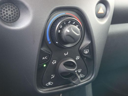 Toyota Aygo 1.0 VVT-i x-fun | Airco | Bluetooth | Rijklaar incl. garantie | ActivLease financial lease