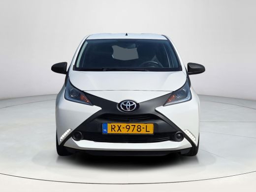 Toyota Aygo 1.0 VVT-i x-fun | Airco | Bluetooth | Rijklaar incl. garantie | ActivLease financial lease