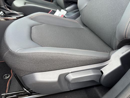 Toyota Aygo Hybrid 115 envy | JBL-Audio | Stoelverwarming | Parkeersensoren | ActivLease financial lease