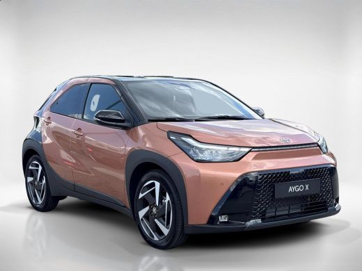 Toyota Aygo Hybrid 115 envy | JBL-Audio | Stoelverwarming | Parkeersensoren | ActivLease financial lease
