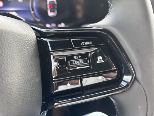 Toyota Urban Cruiser Dynamic 61 kWh | &euro; 2.500 extra inruilwaarde | ActivLease financial lease