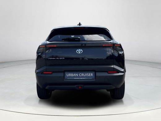 Toyota Urban Cruiser Dynamic 61 kWh | &euro; 2.500 extra inruilwaarde | ActivLease financial lease