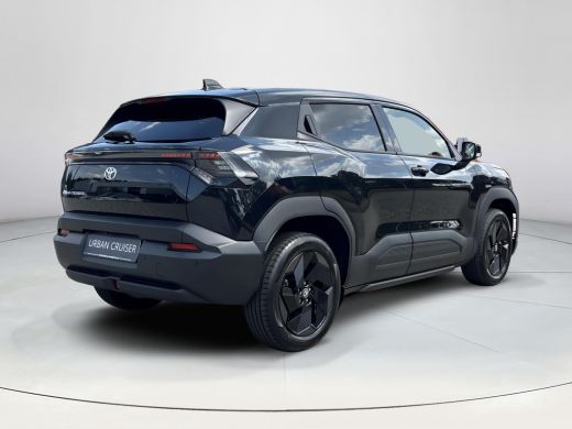 Toyota Urban Cruiser Dynamic 61 kWh | &euro; 2.500 extra inruilwaarde | ActivLease financial lease
