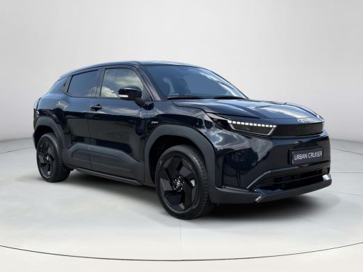 Toyota Urban Cruiser Dynamic 61 kWh | &euro; 2.500 extra inruilwaarde | ActivLease financial lease